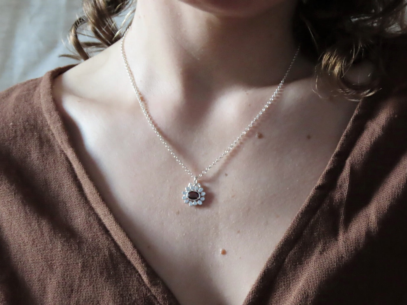 Anemone Necklace