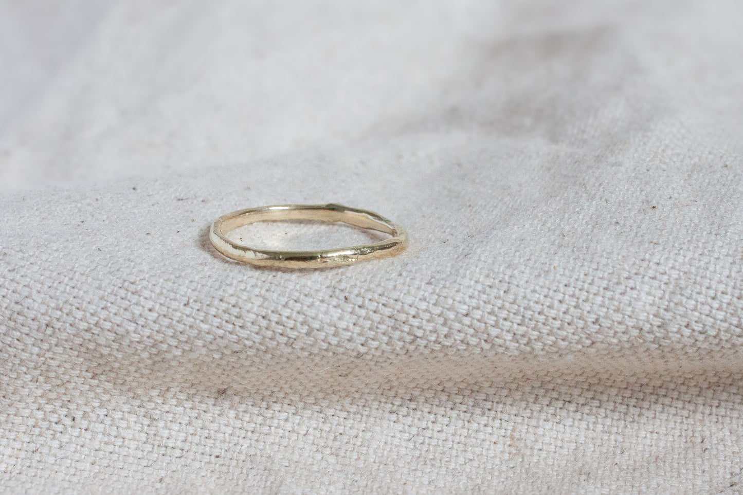 Whitewater Ring - 18kt Gold