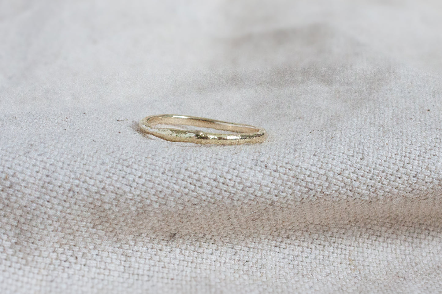 Whitewater Ring - 18kt Gold