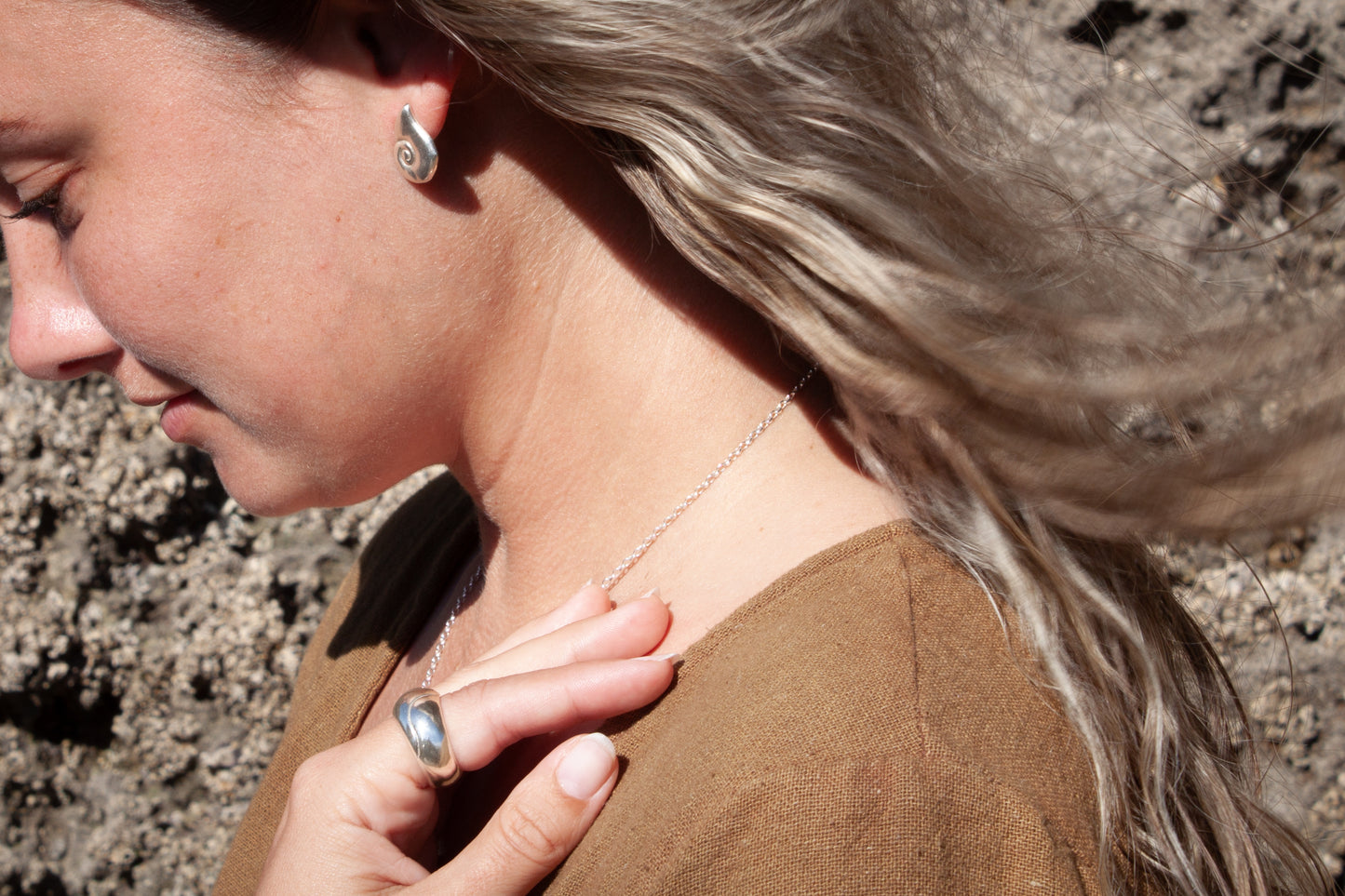 Little Thetis Earrings