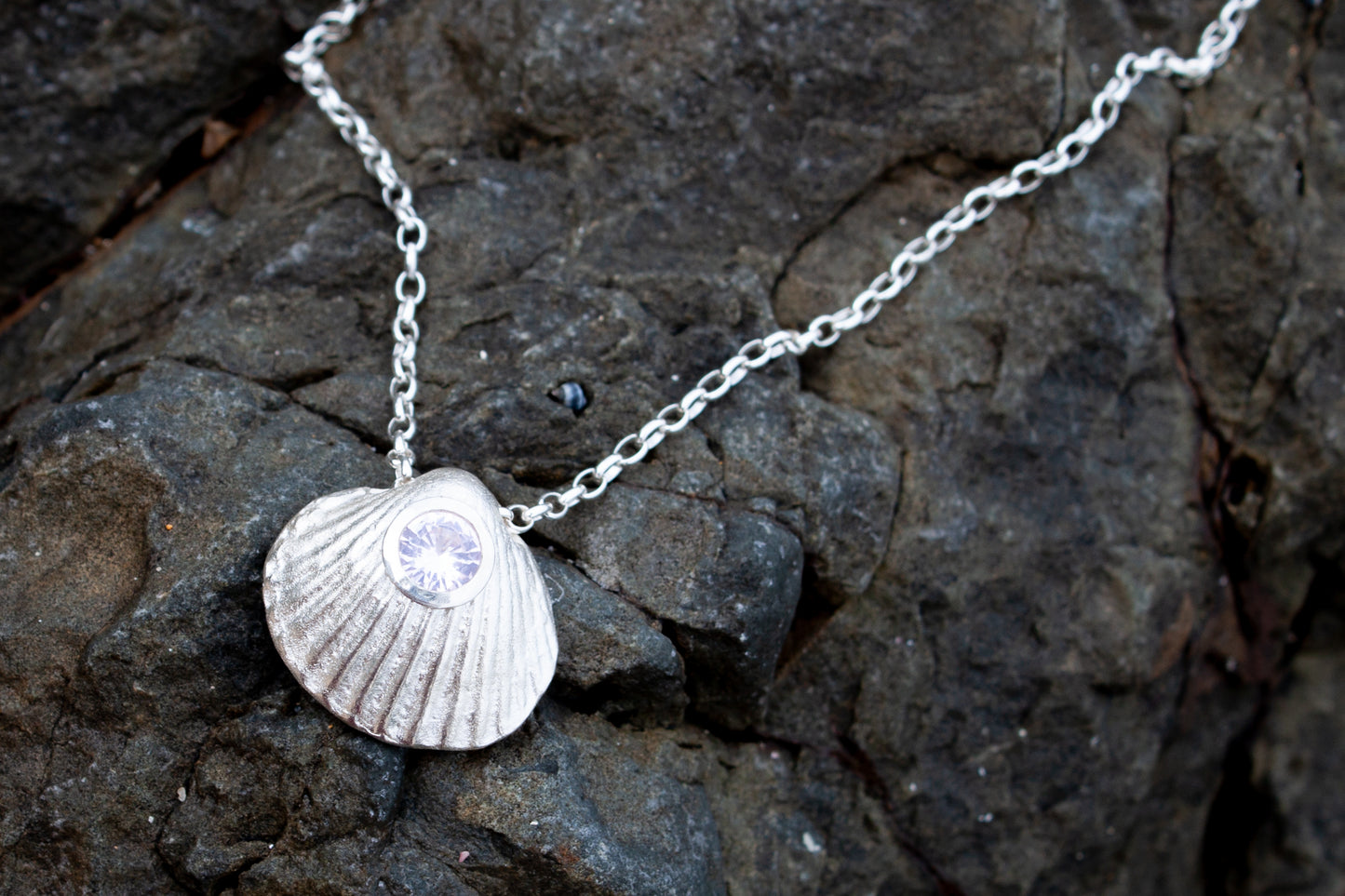 Nereid Pendant Lavender Quartz