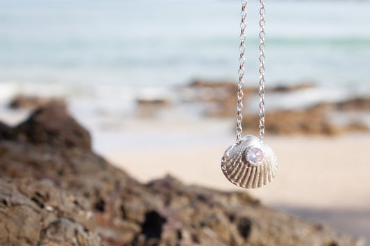 Nereid Pendant Lavender Quartz